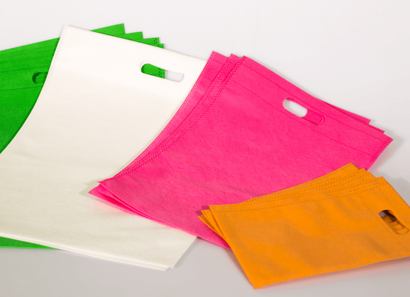 Пакет с прорубной ручкой